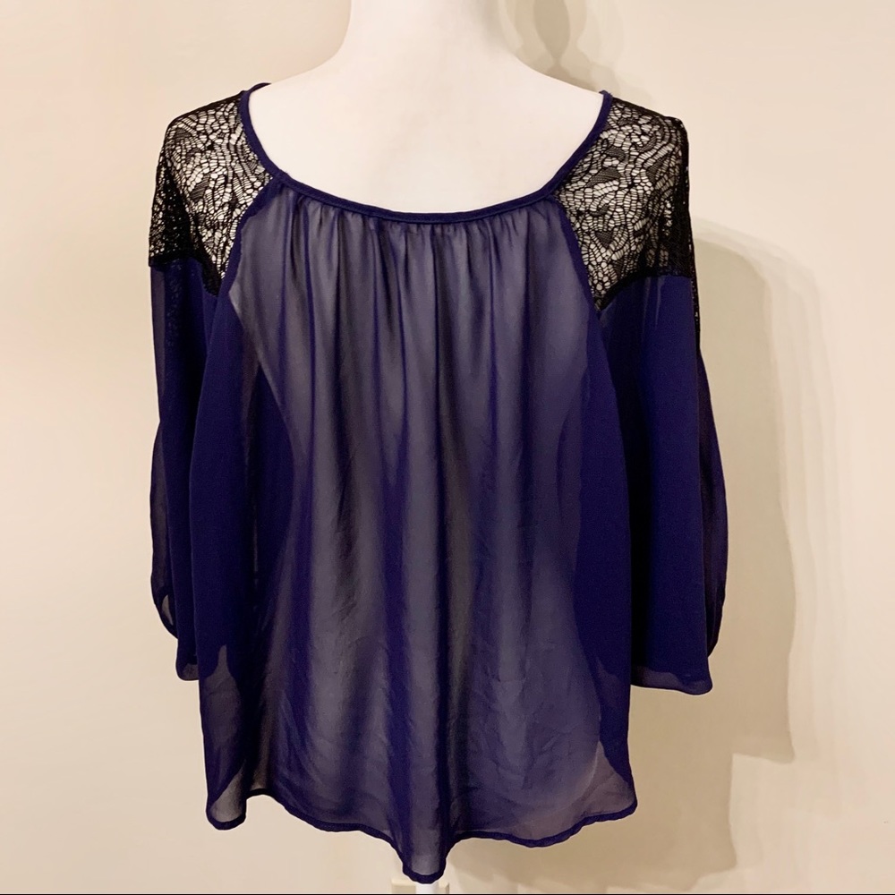 Lush sheer purple top with 3/4 dolman sleeves - Picture 2 of 6